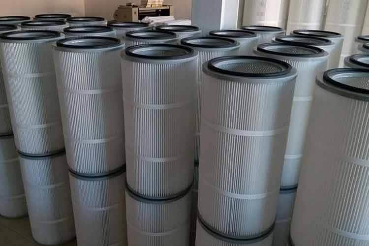 面对各种不同的喷砂机乐动（中国）官方网站-登录入口生产厂家，我们还是要做好综合的选择和判断的，只有这样才会有机会选择到更好地